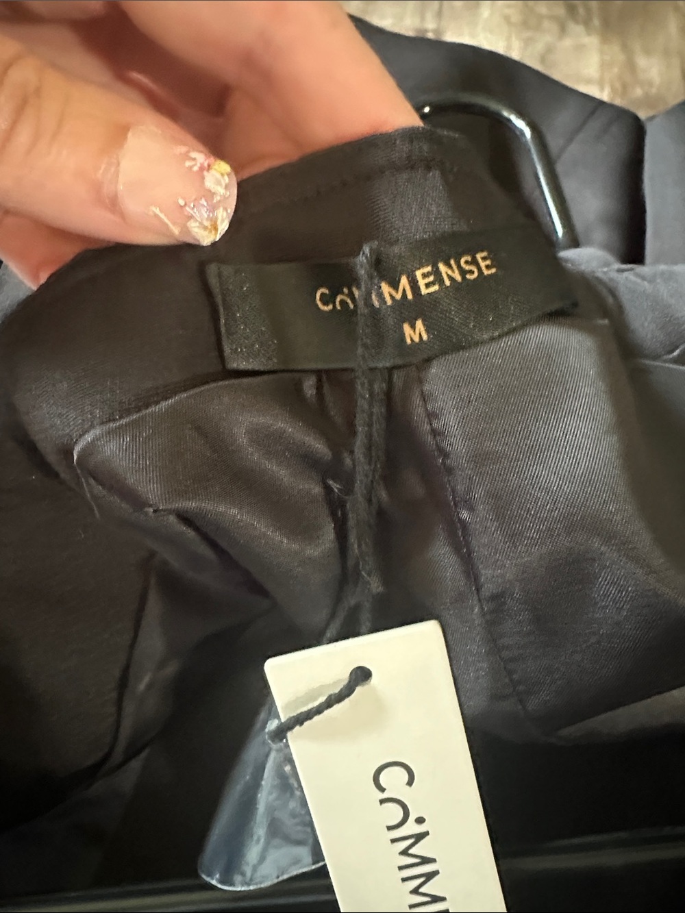 Commense Black Button-Front Structured Cami Top - Picture 4 of 4